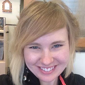 Meet your Posher, Rebecca